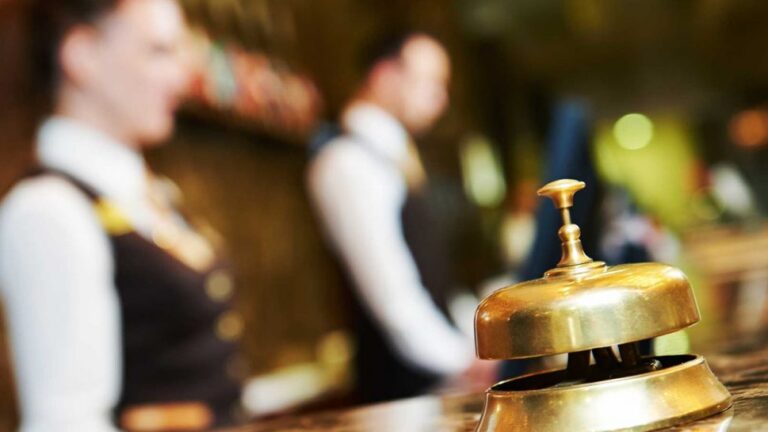 HotelCheckin-2-1200x545_c